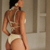 BON KINI - THE BUTTER YELLOW BIKINI TOP - BEIGE - MACRAMÉ STIJL